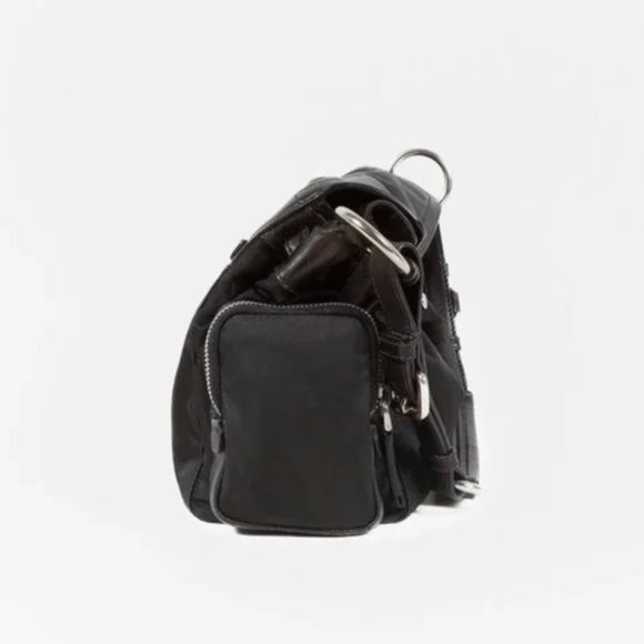 Prada Black Vitello Easy Pushlock Bag - Picture 3 of 12